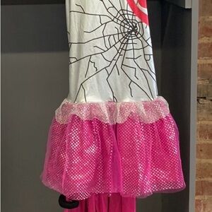 Monster High Catty Noir Halloween costume. Great condition!